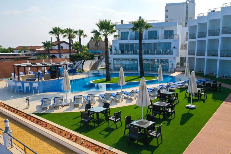 Mimoza Beachfront Hotel & Restaurant Famagusta (Northern Cyprus) Esterno foto