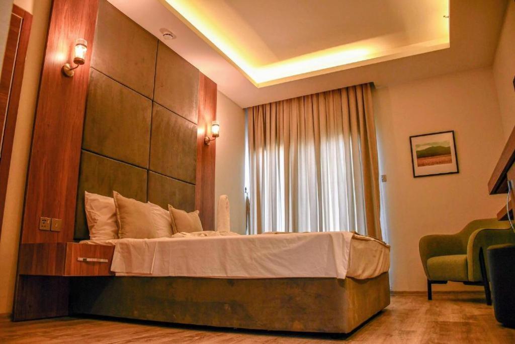 Mimoza Beachfront Hotel & Restaurant Famagusta (Northern Cyprus) Esterno foto