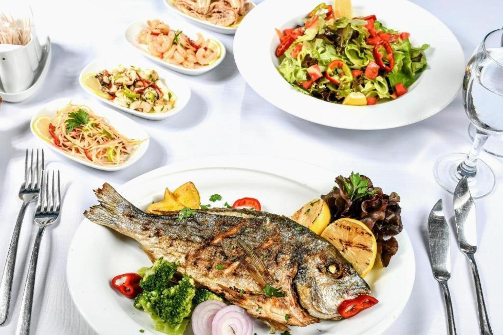 Mimoza Beachfront Hotel & Restaurant Famagusta (Northern Cyprus) Esterno foto